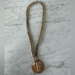 Banana republic gold pendant necklace